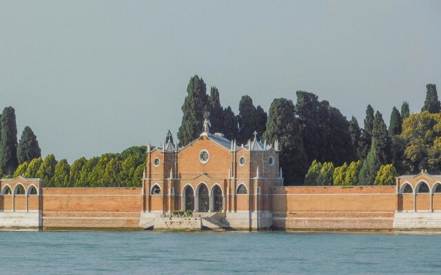 Nice Apartment in Venezia With 2 Bedrooms and Wifi