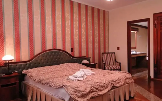 JS Park Hotel