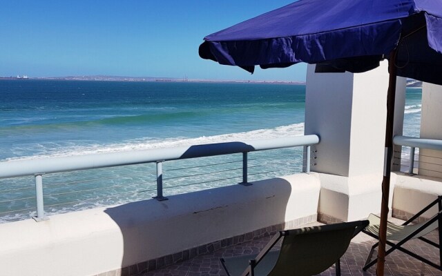 2 On the Beach 2 Self catering