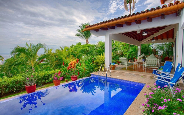 Ventanas al Mar 4 BR by Casago