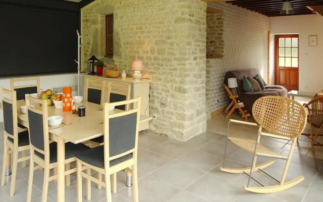 Semi-detached House, Brucheville