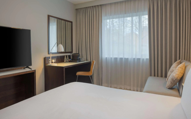 DoubleTree by Hilton London Heathrow Airport