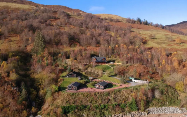 Highand Lodges 28024