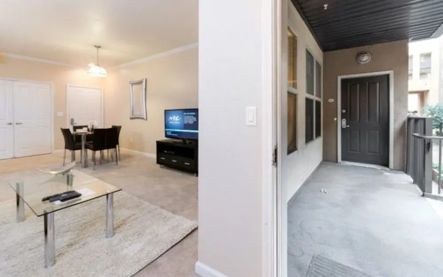 Global Luxury Suites At San Fernando