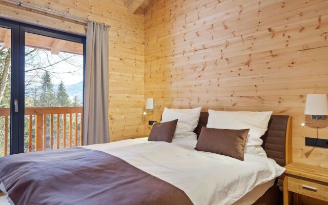 Superb Chalet in Niedernsill with Garden