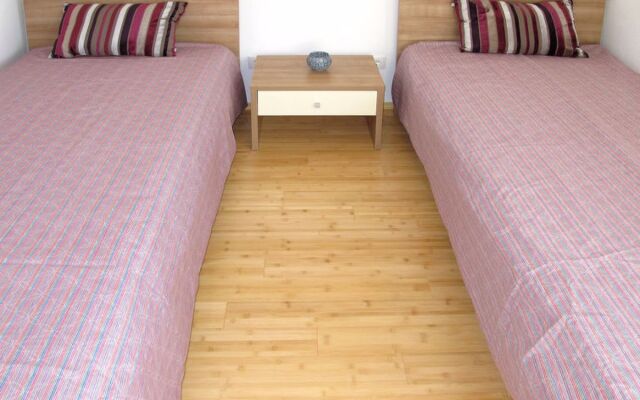 Andjelka (TGR147) 8959