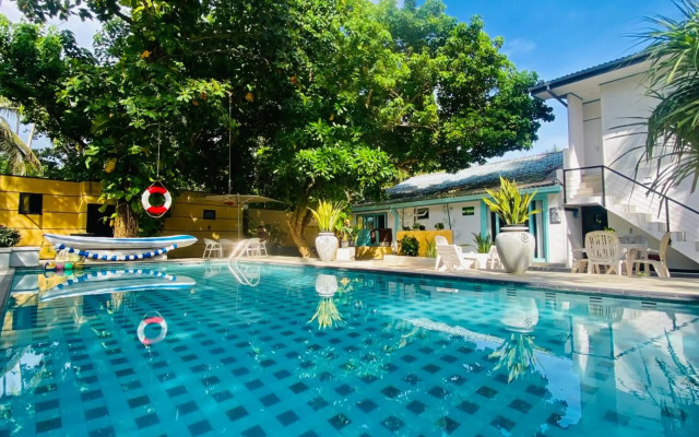 Ocean Caves, Balapitiya