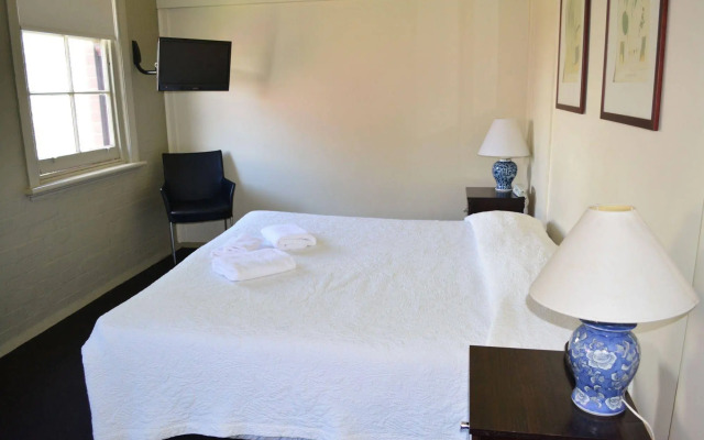 Richmond Hill Hotel