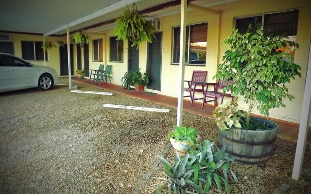 Castlereagh Lodge Motel