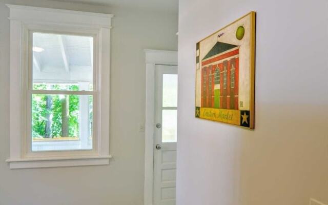 16 Cleveland Ave 2 Bedroom Home