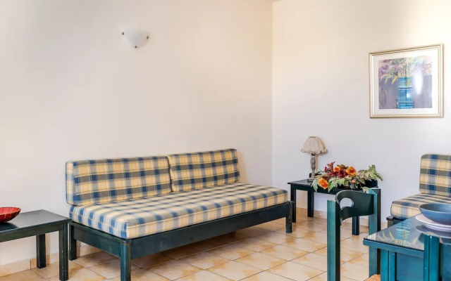 Melina Beach Hotel