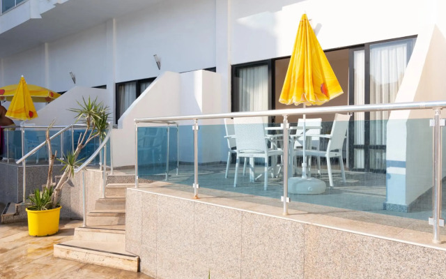 Ponz Boutique Hotel