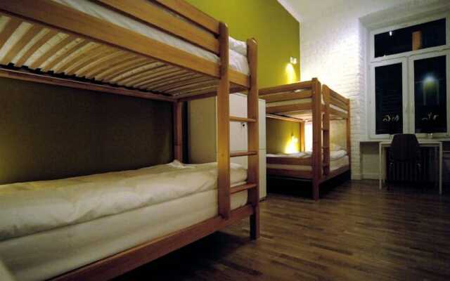 Hostel Chmielna 5 Rooms & Apartments