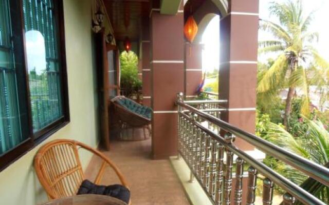 Firefly Guesthouse - The Berlin Angkor