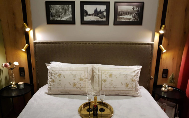 Pinewood ANG luxurious apartment A32