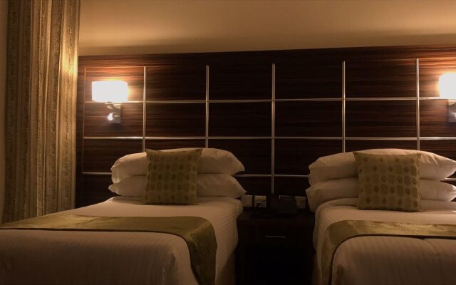 Refaaf Al Azizia Hotel