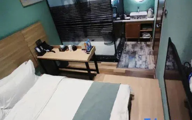 Xinzheng Meilai Boutique Hotel (Xiaoqiao Subway Station)