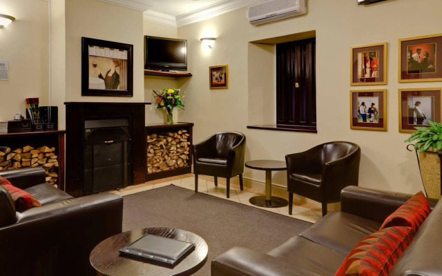 Protea Hotel by Marriott Franschhoek