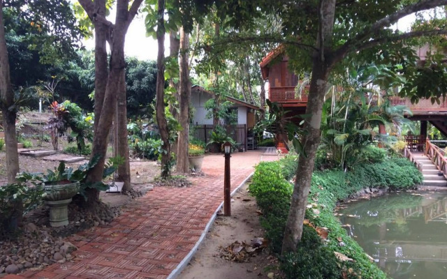 Bhupimarn Garden House By Zuzu