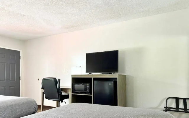 Quality Inn & Suites Greenville