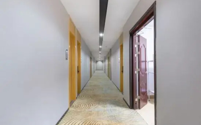 TUKE LIGHT HOTEL (Pingyang Xiaojiang Dijia)