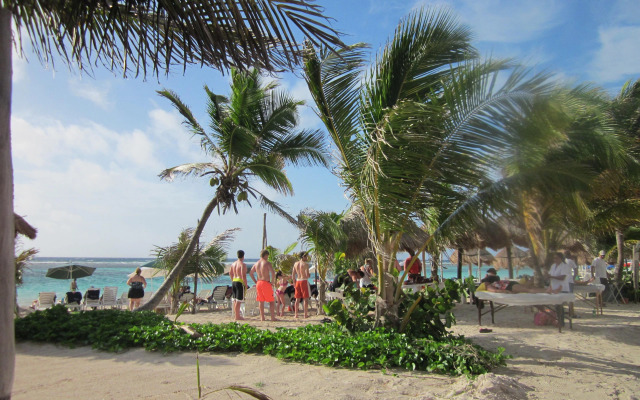 Hostal Jardín Mahahual