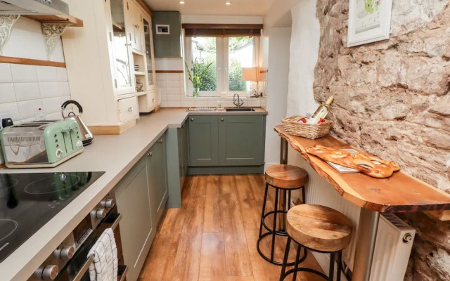 Old Pump Cottage