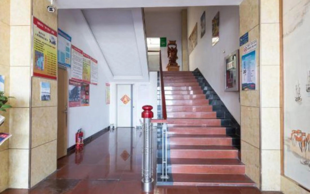Super 8 Hotel (Lianyungang East Jiefang Road Wanda Branch)