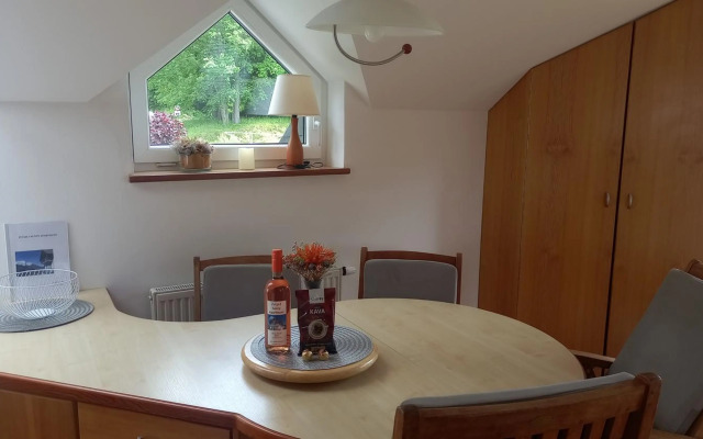 Julija 3 Sunny Appartment