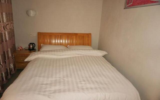 Yun Shui Yao Dong Bi Lou Hostel