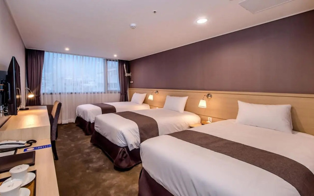 Hotel Shalom