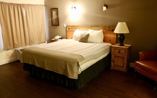 Historian Inn