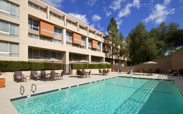 Sheraton Agoura Hills Hotel