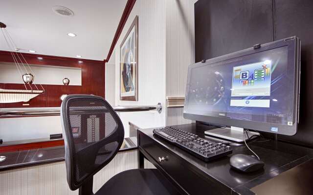 Best Western JFK Airport Hotel