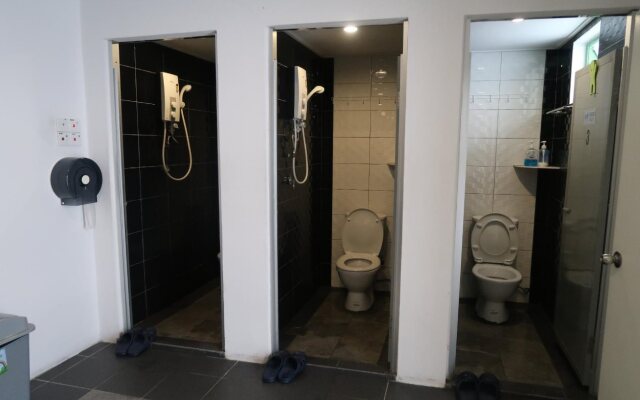 St Hostel