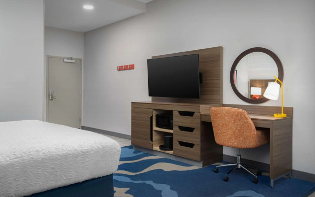 Hampton Inn & Suites Naples South