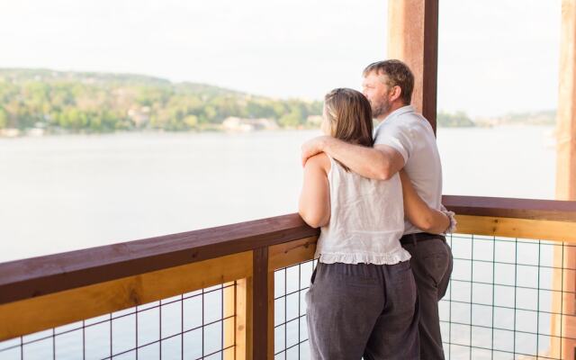 Keweenaw Waters Resort