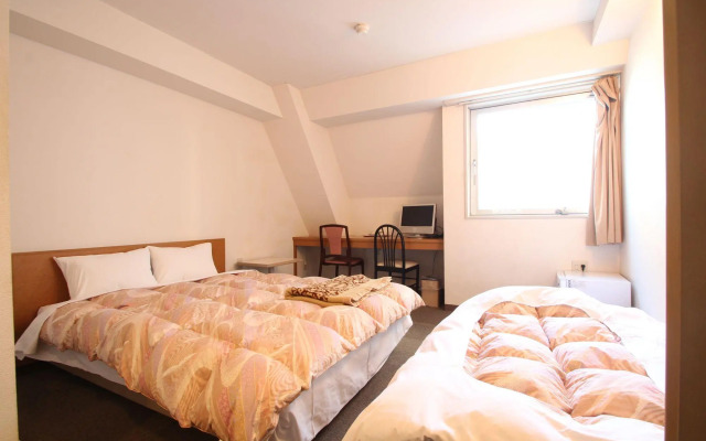 Sakura Hotel Ikebukuro - Hostel