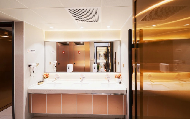 Ruqi hourly charged lounge – Bathroom – Beijing