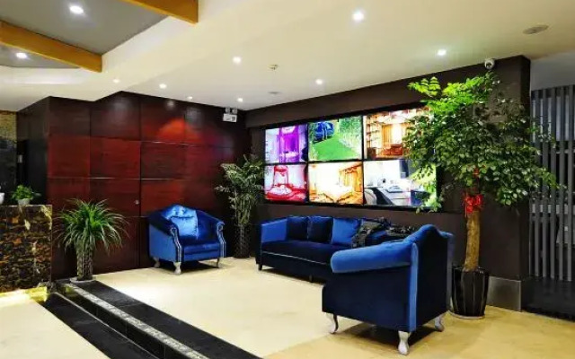 Waiting Hotel (Jingdezhen People's Square)