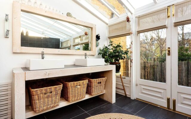 Highbury skylight