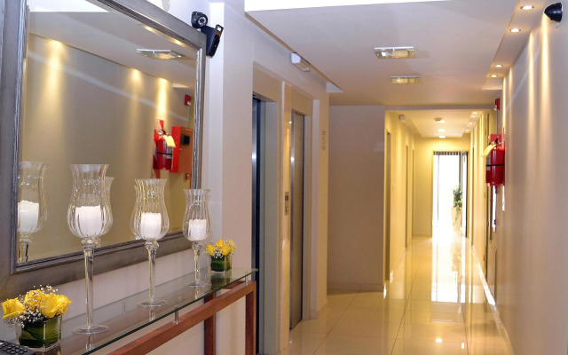 Kube Apartments Express