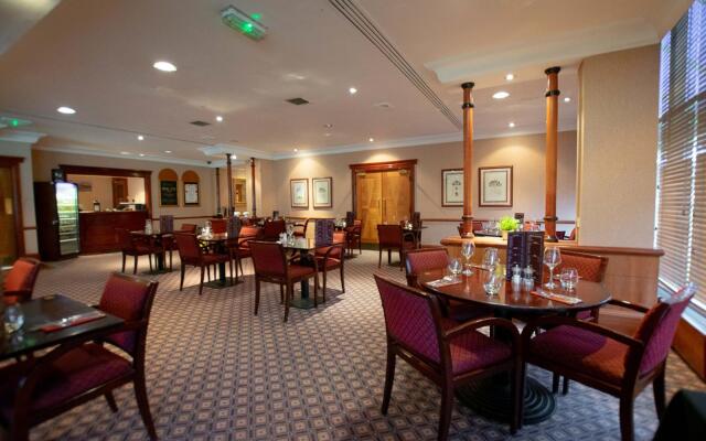 Muthu Glasgow River Hotel