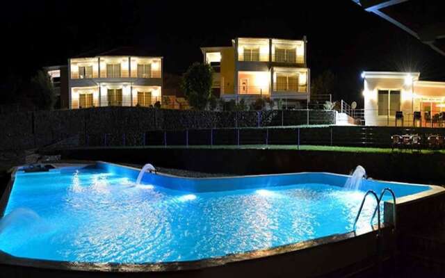 Hotel Theasis