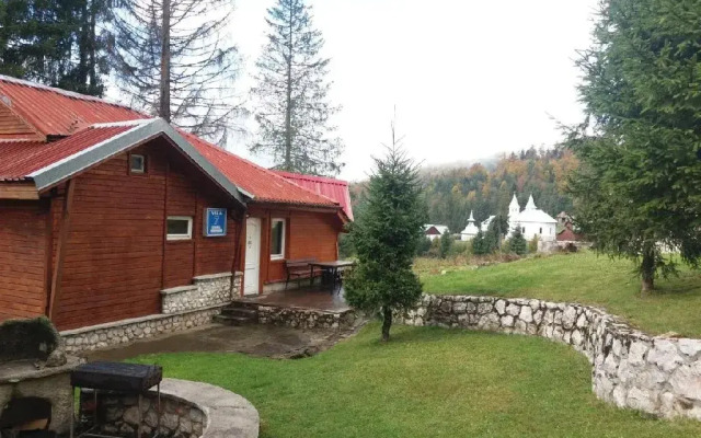 Vila Izvorul Minunilor