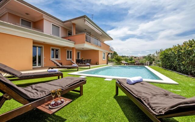 Villa Sky Zadarvillas