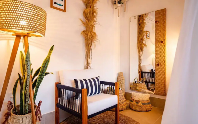 MKNI Hotel - Makani Experience