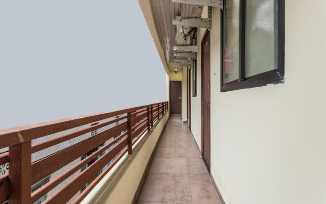 OYO 47033 Hotel Krishna
