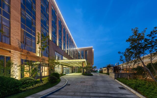 Novotel Qingdao New Hope Hotel