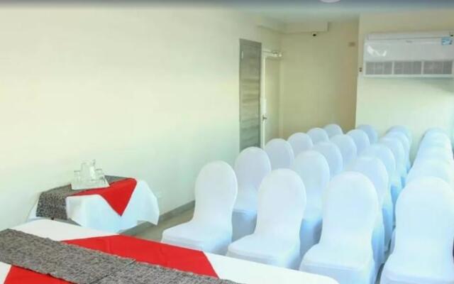 Hotel Bahia Suites